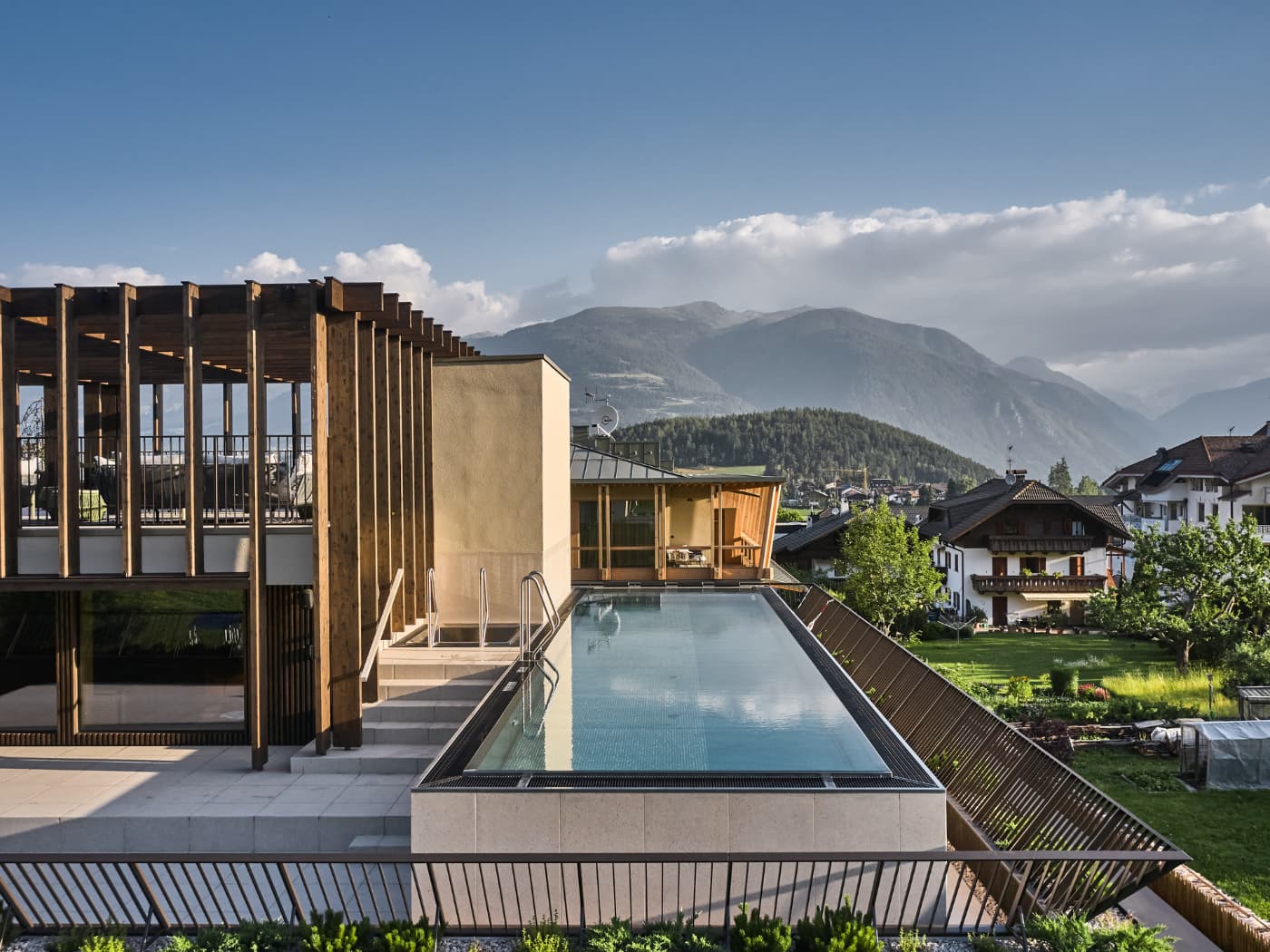 Piscina sul rooftop, Falkensteiner Hotel Kronplatz