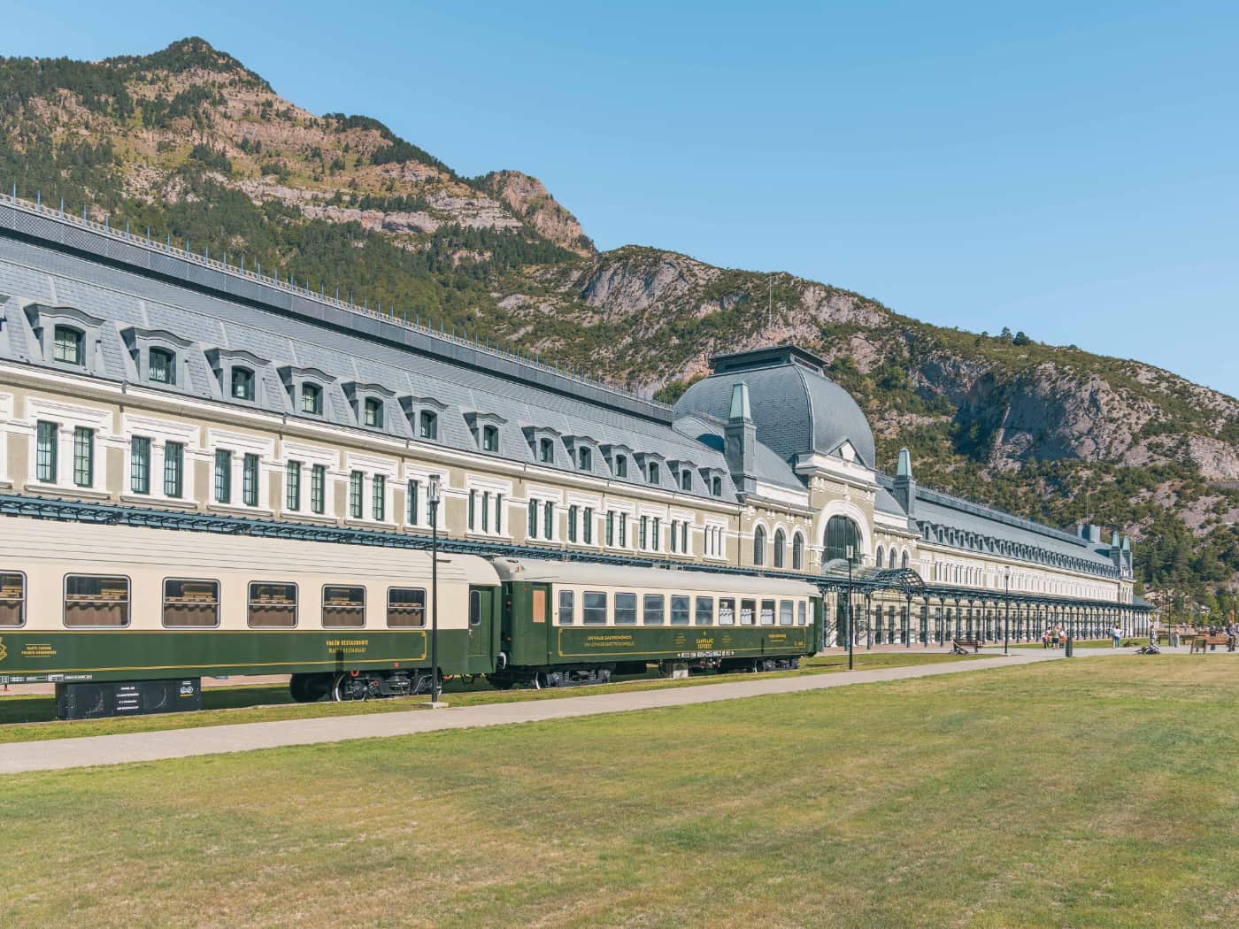 Canfranc Estación