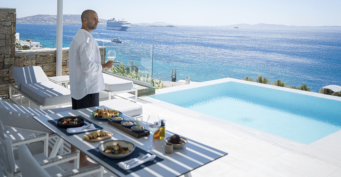 Andrea Vetrano, Mykonos Riviera
