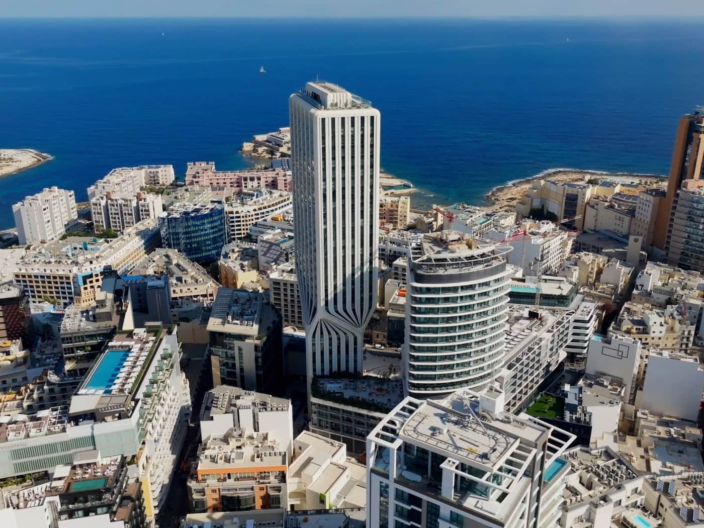 Vista dall'alto sul ME Malta Hotel