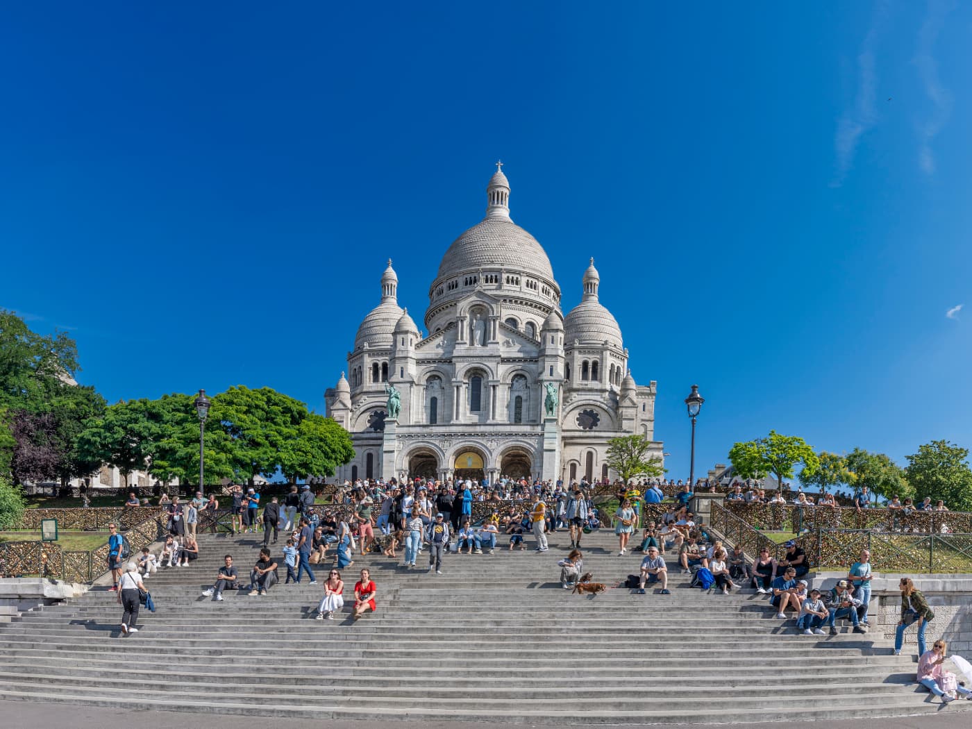 Montmartre. Veduta della Basilica e piazza del Sacro Cuore