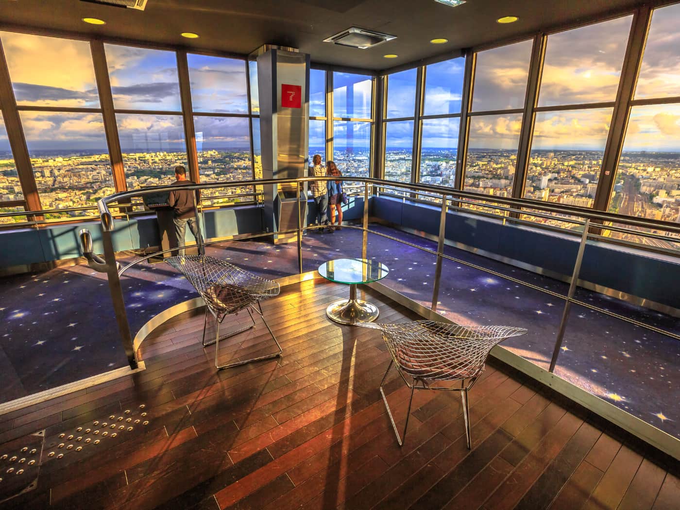 Montparnasse Observation Deck, Parigi. Foto di /Benny Marty/Shutterstock