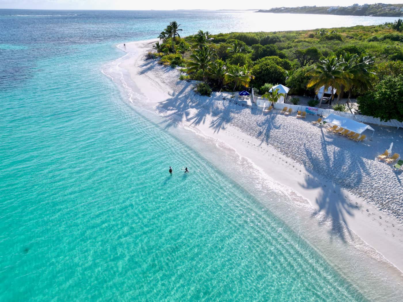 Shoal Bay East, Caraibi