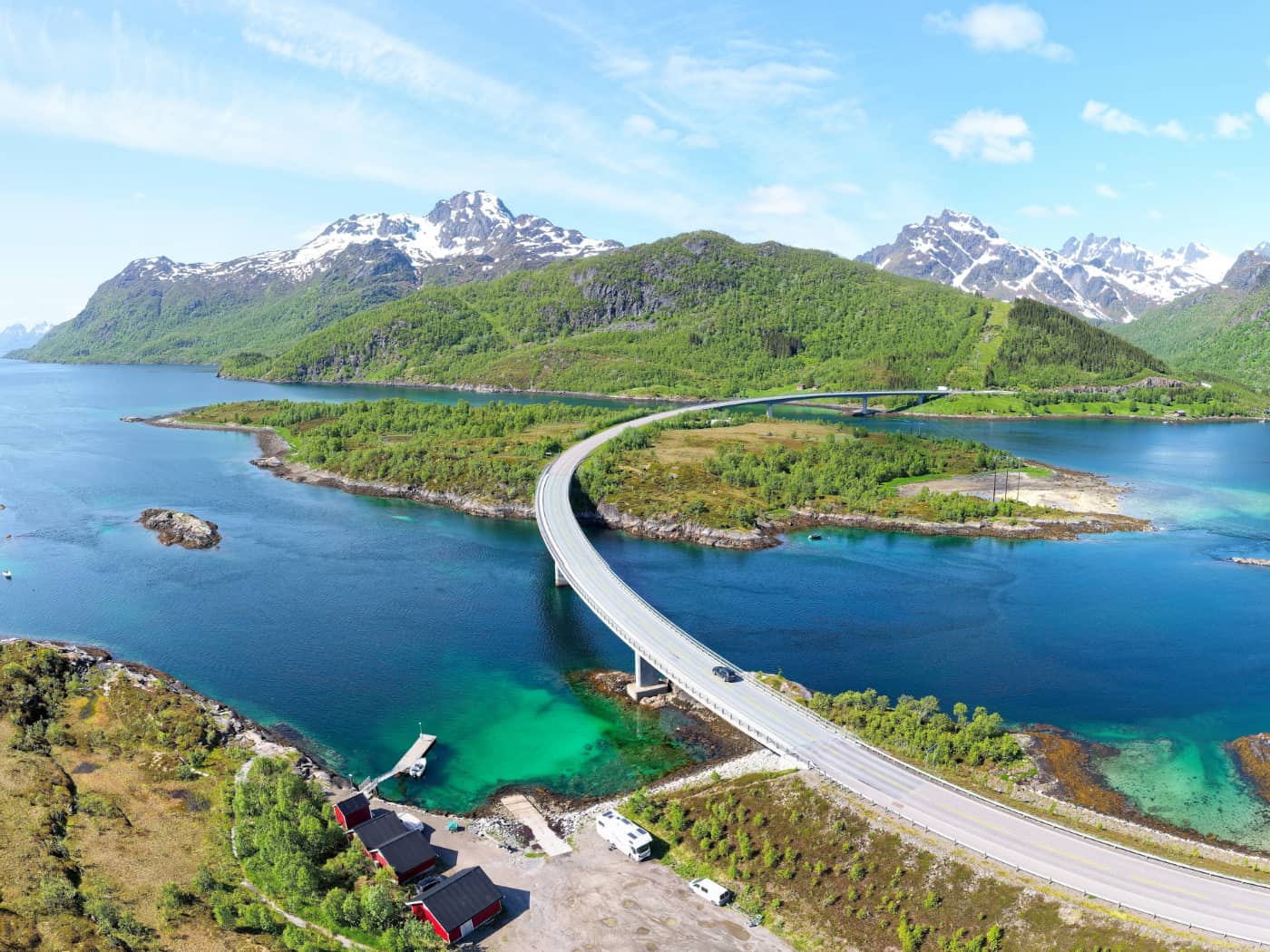 Isole Lofoten, contea di Nordland. Foto di AaronChenPS2/Shutterstock