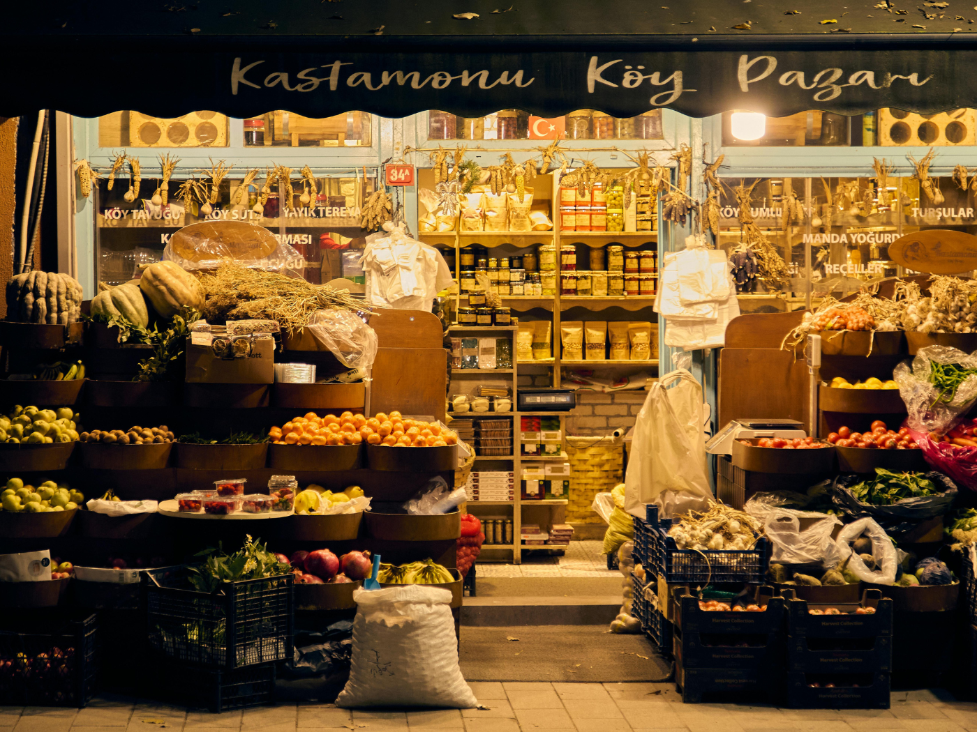 Un minimarket di Istanbul