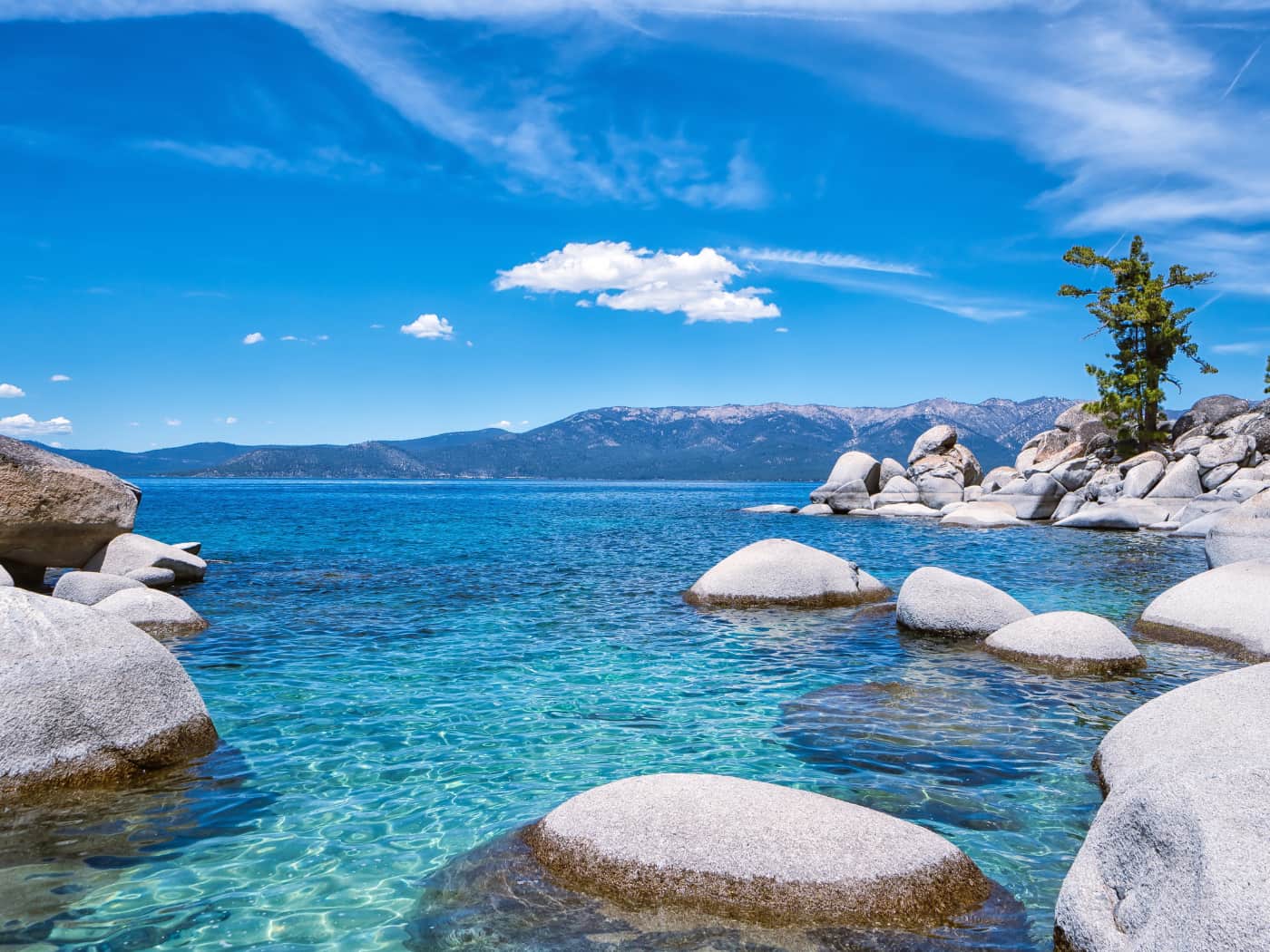Lago Tahoe - California e Nevada