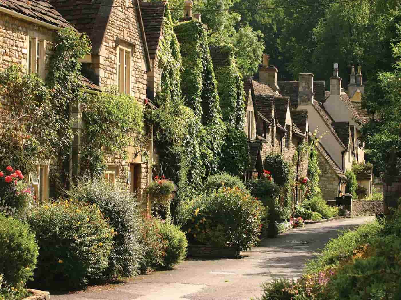 The Manor House