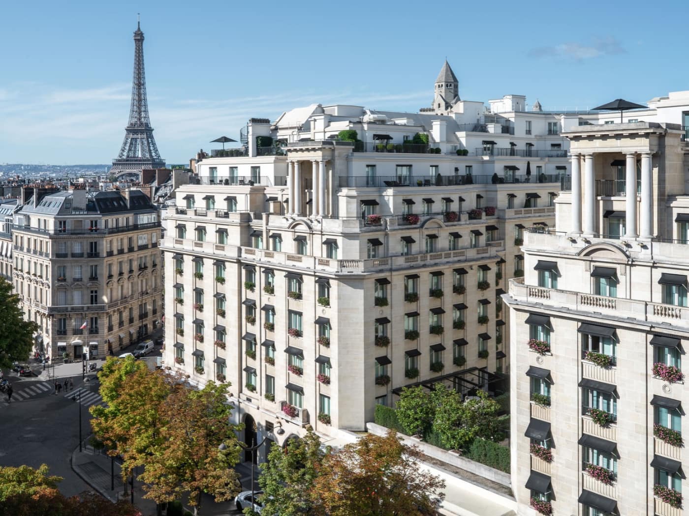 Vista esterna Four Seasons Hotel George V