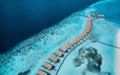 Le 33 Water Villas a Cocoa Island, a ridosso della barriera corallina