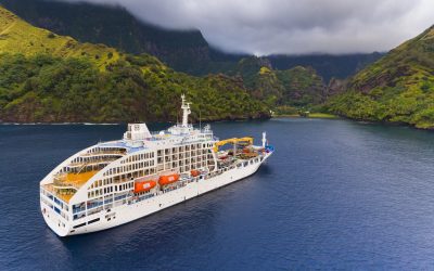 Aranui - Fatu Hiva© Lionel Gouverneur