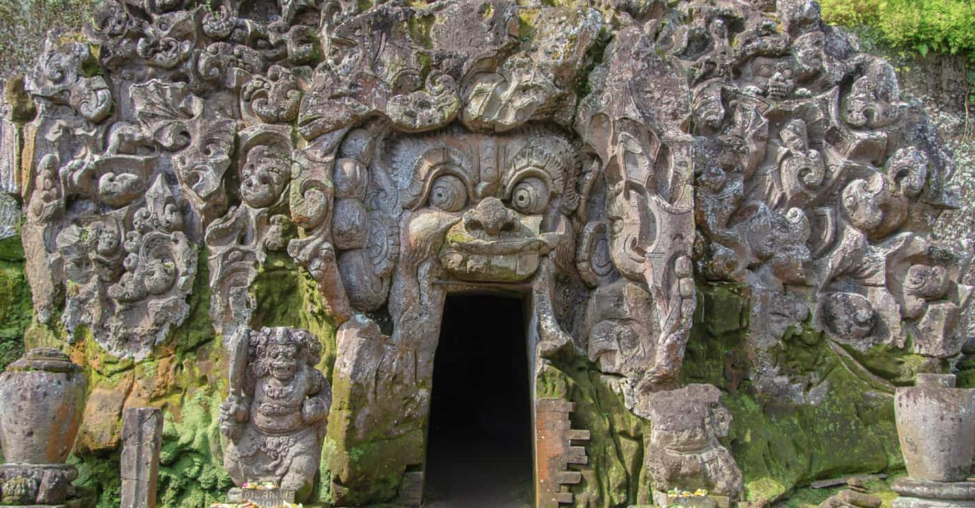 Goa Gajah, Bali