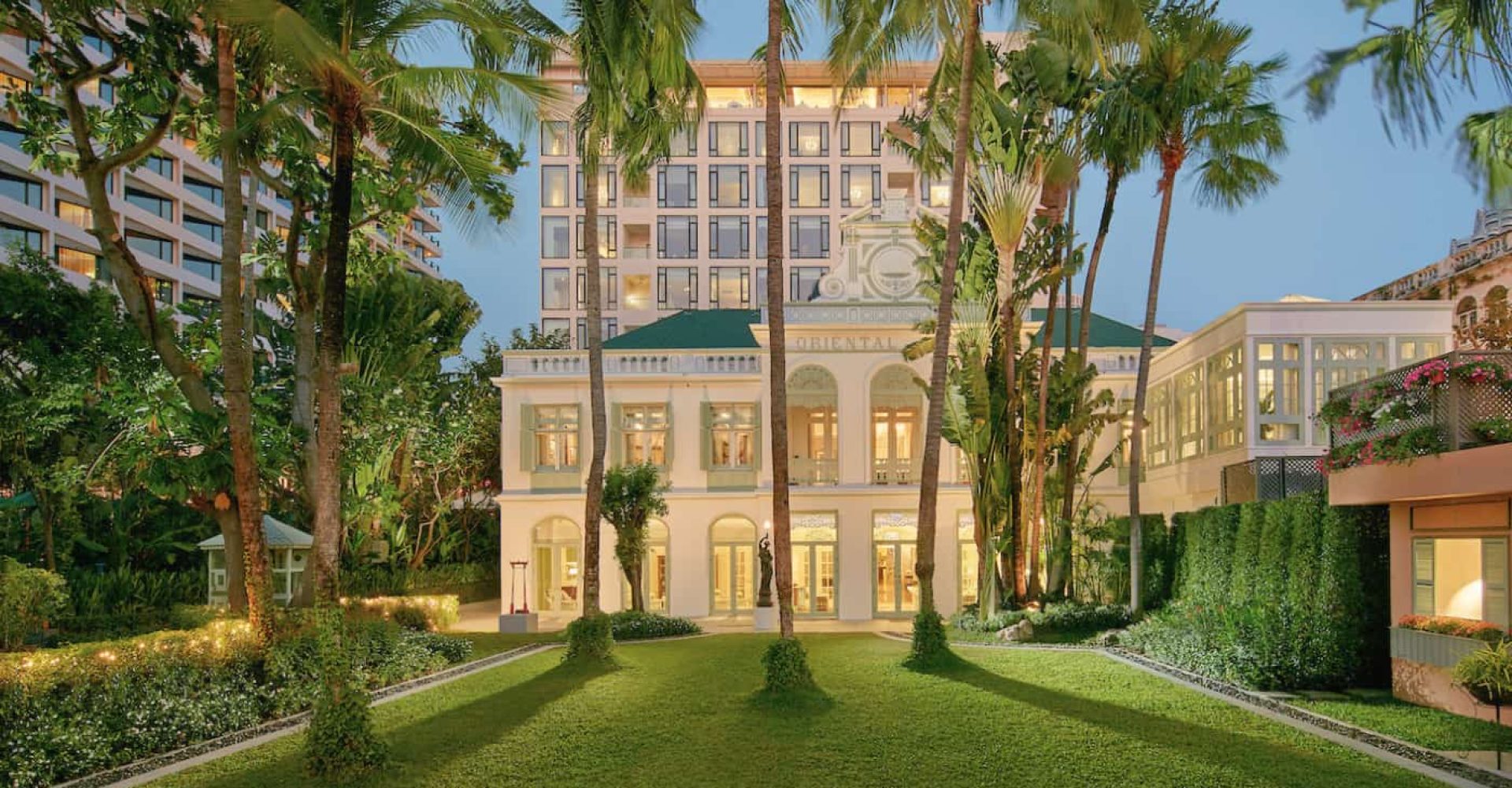 La facciata esterna del Mandarin Oriental Bangkok