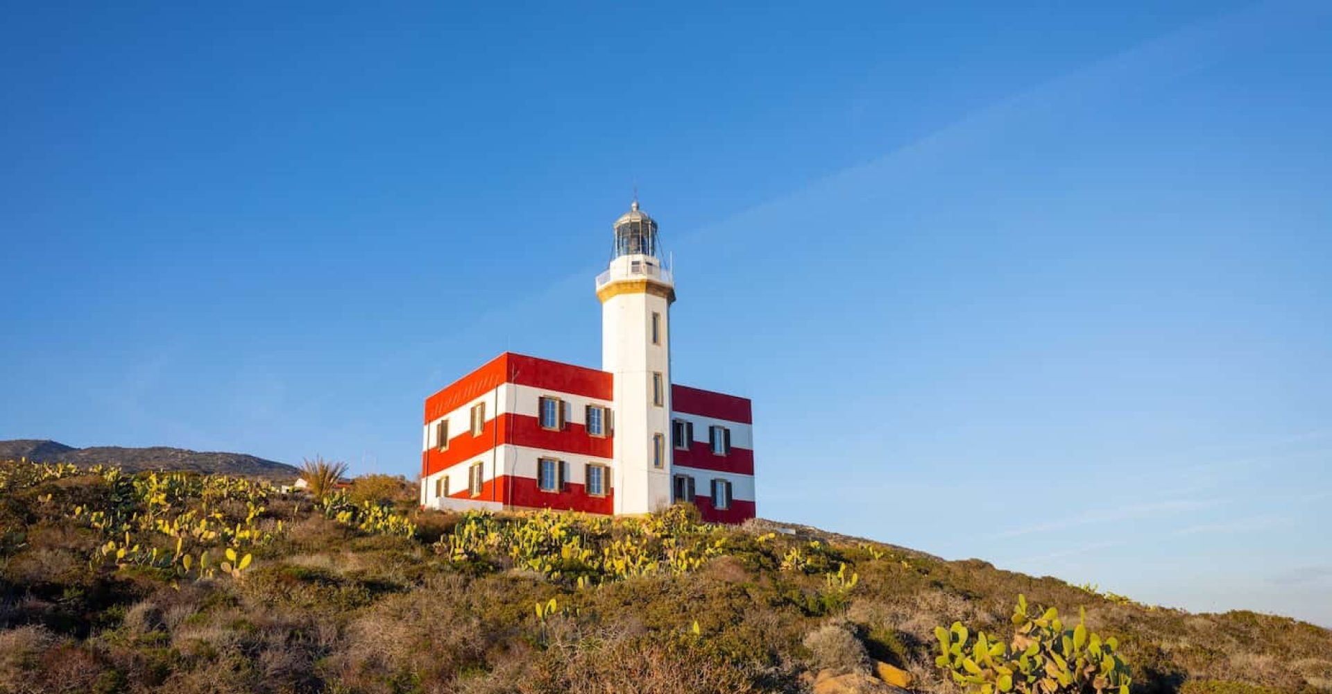 Il Faro di Capel Rosso, all’Isola del Giglio
