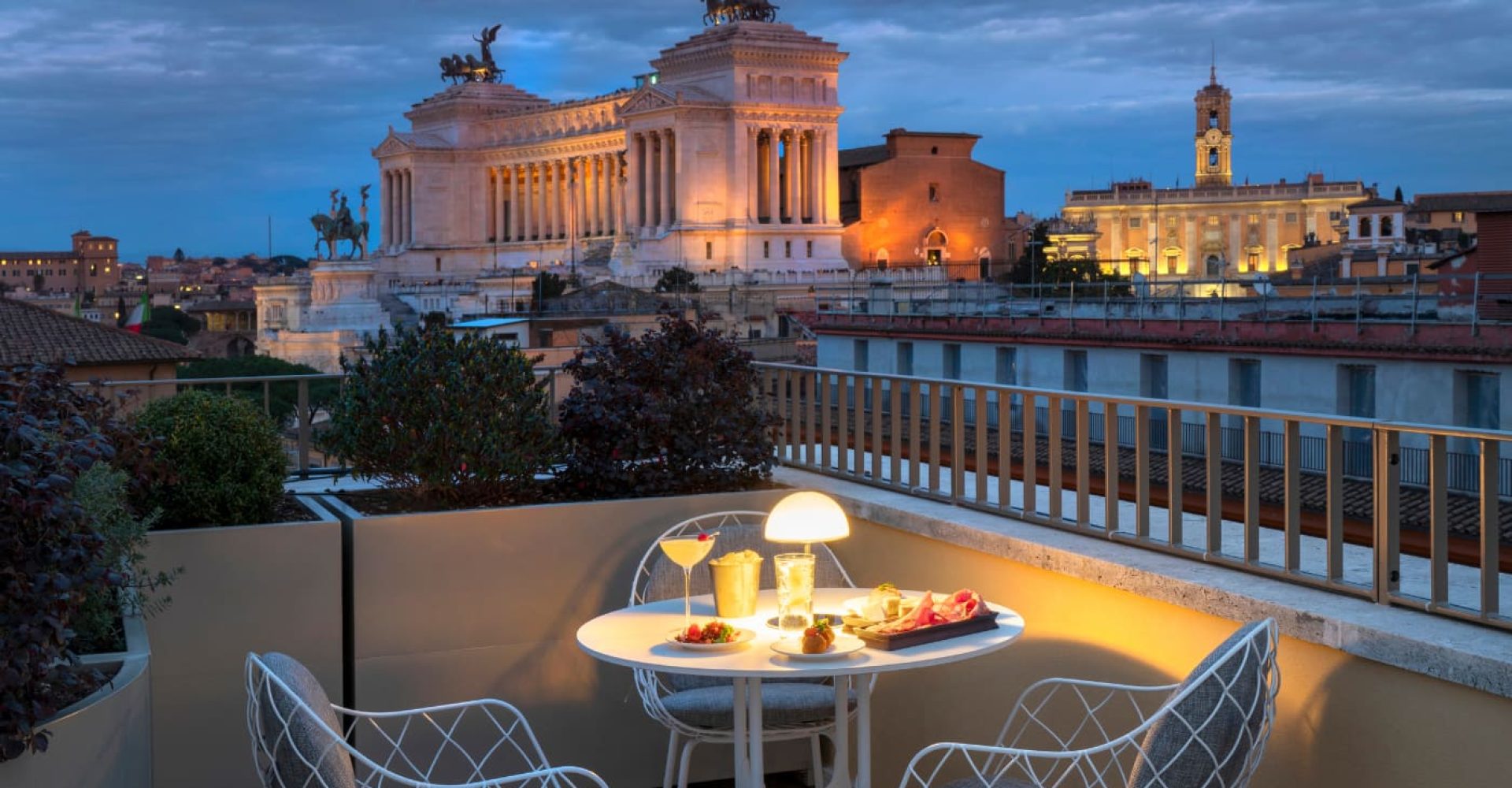 Modius on the Roof - Terrazza di Radisson Collection Hotel, Roma Antica.