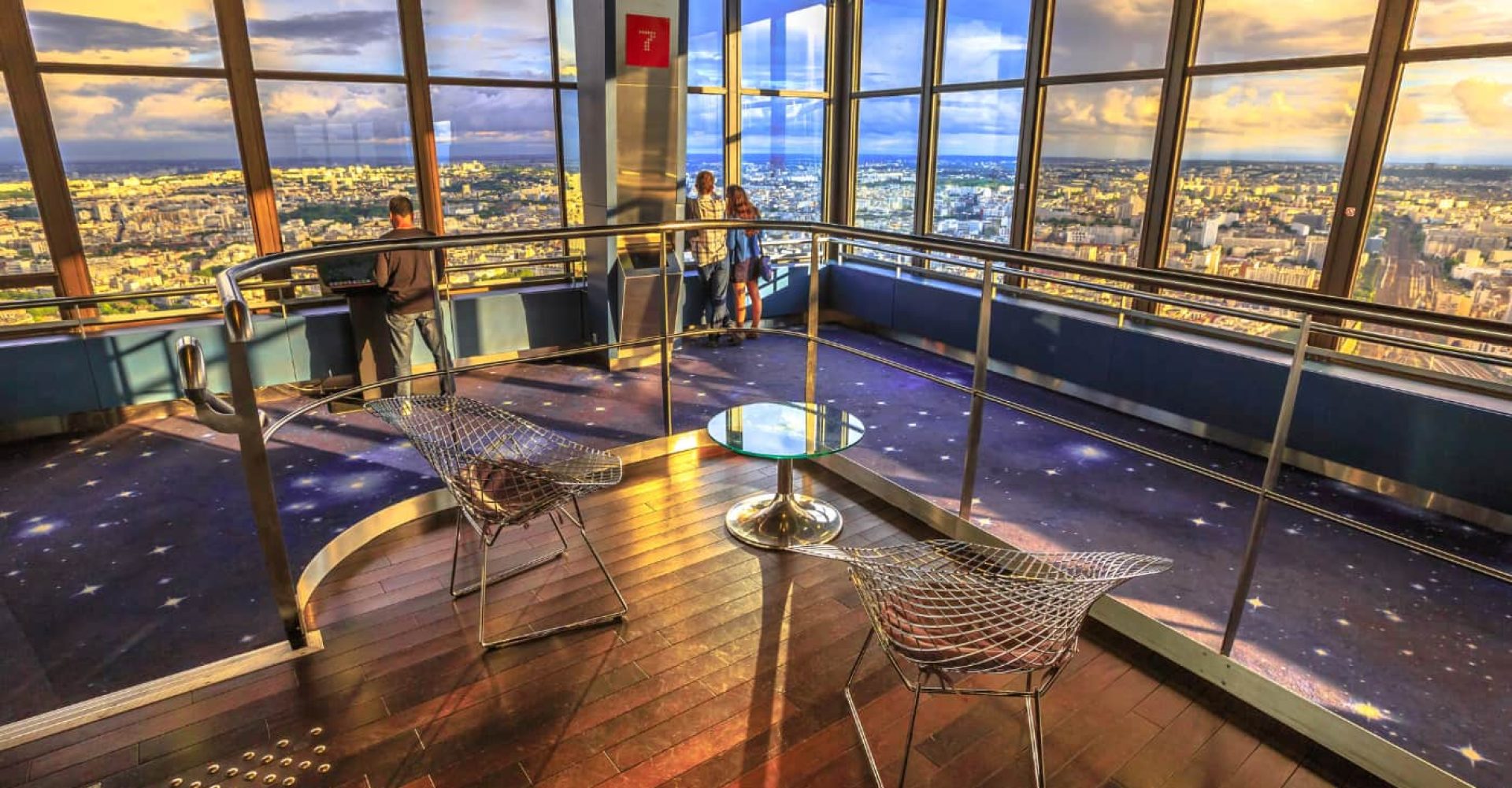 Montparnasse Observation Deck, Parigi. Foto di /Benny Marty/Shutterstock