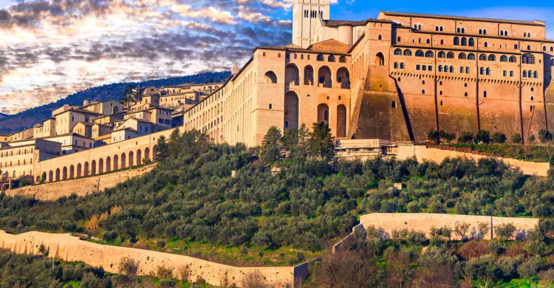 Il fascino medievale di Assisi