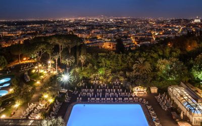 Vista notturna dal Rome Cavalieri, sulla sommità di Monte Mario