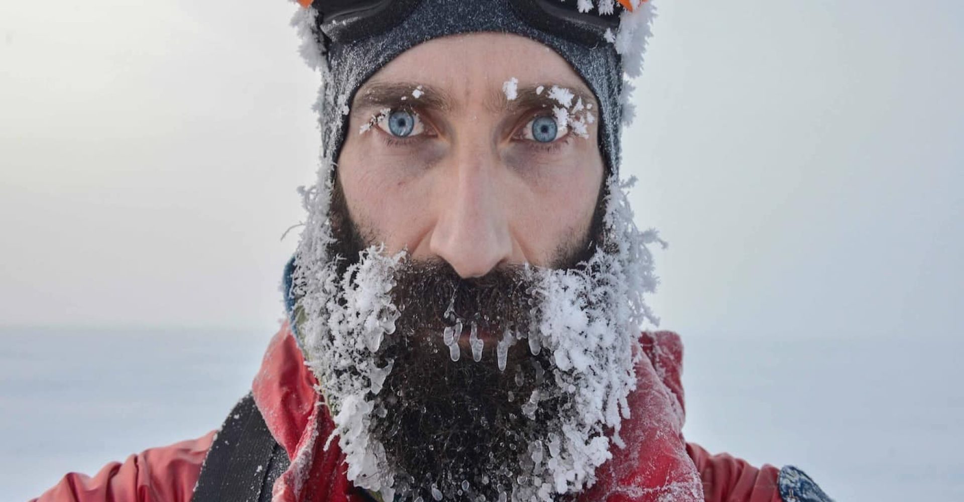 Alex Bellini durante la sua
spedizione in Alaska nel 2024.