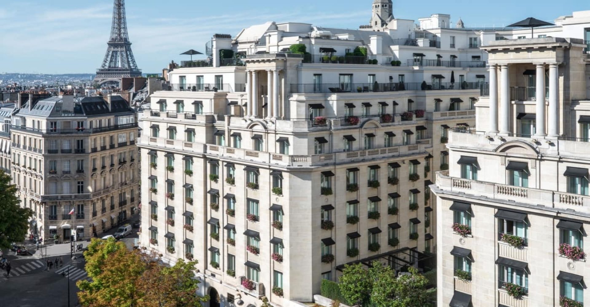 Vista esterna Four Seasons Hotel George V