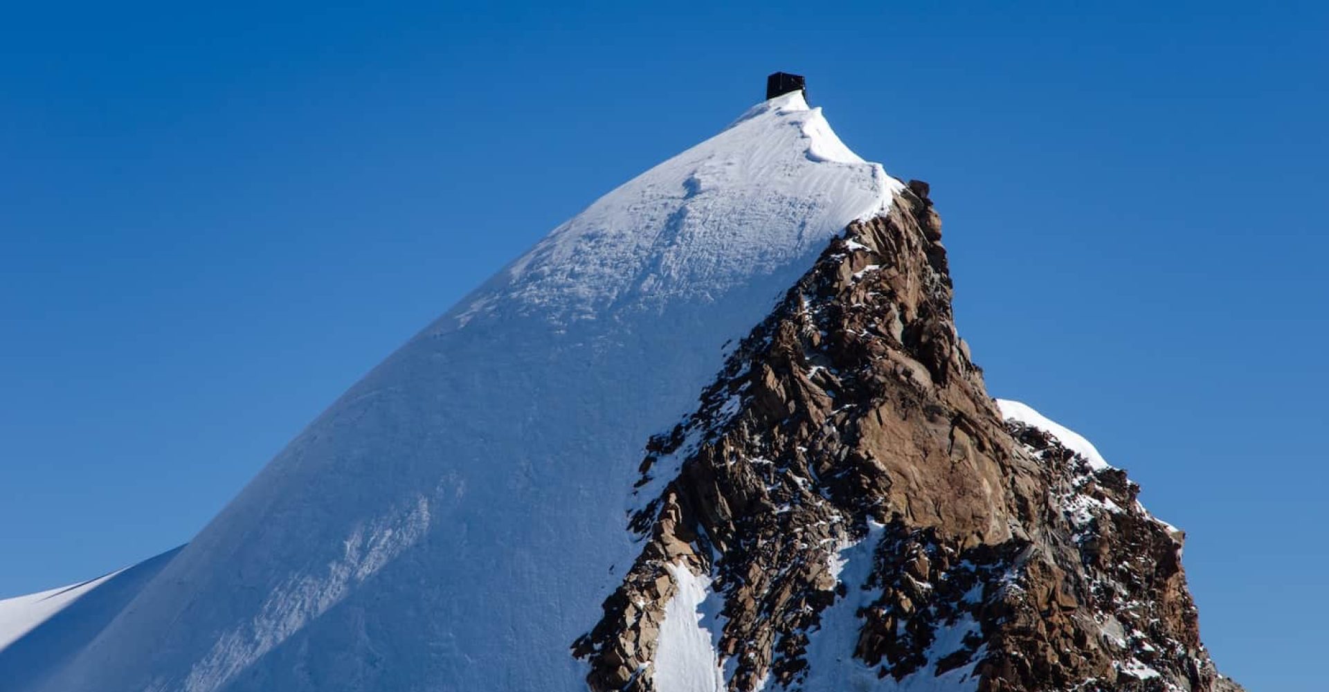 Capanna Margherita sul massiccio del Monte Rosa