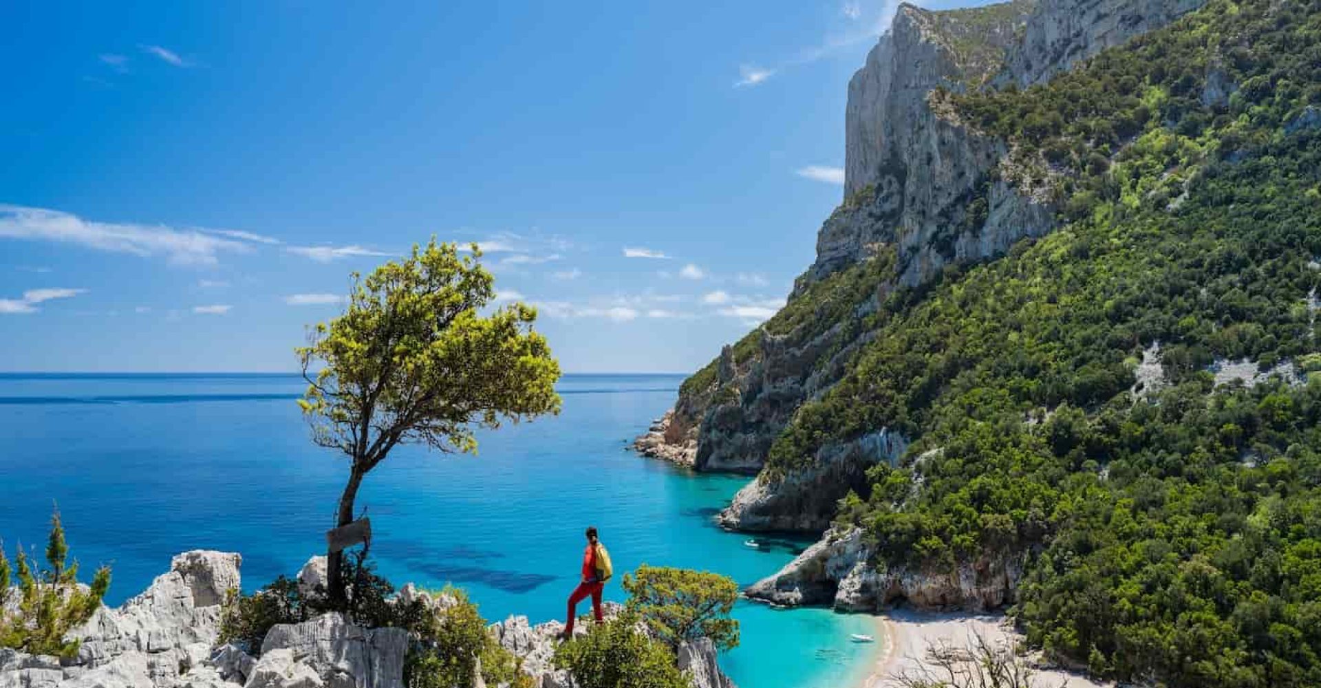 Cala Sisine, Baunei (Trekking Selvaggio Blu)